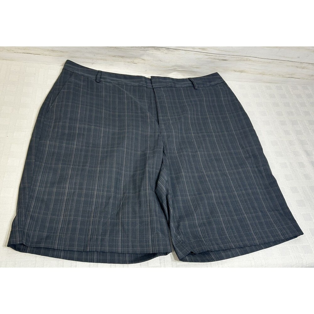 Under Armour Short Men 36 Black Gray Plaid Stretch Performance Golf Long Casual